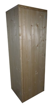 Kast steigerhout deur dicht