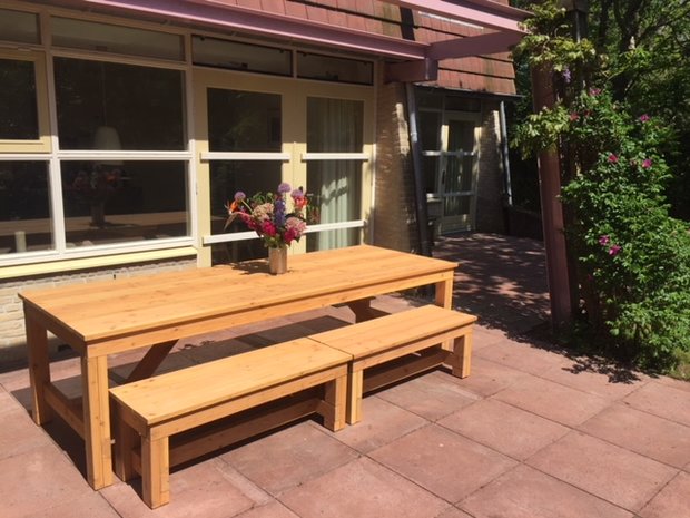 Burgerschap Decoratief uitvoeren Tuintafel douglas hout bouwpakket - Woodkit